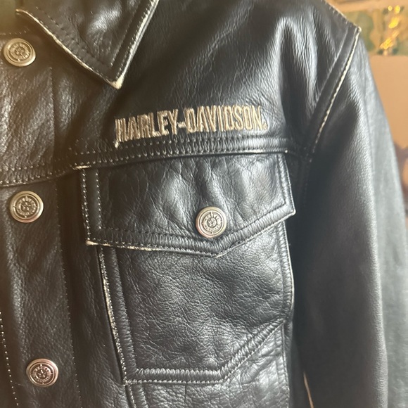 Harley Davidson Women’s Jacket - Picture 2 of 4